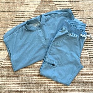 FIGS | Heather Indigo Rafaela Scrub Top & Zamora Jogger Scrub Pant, Womens Small